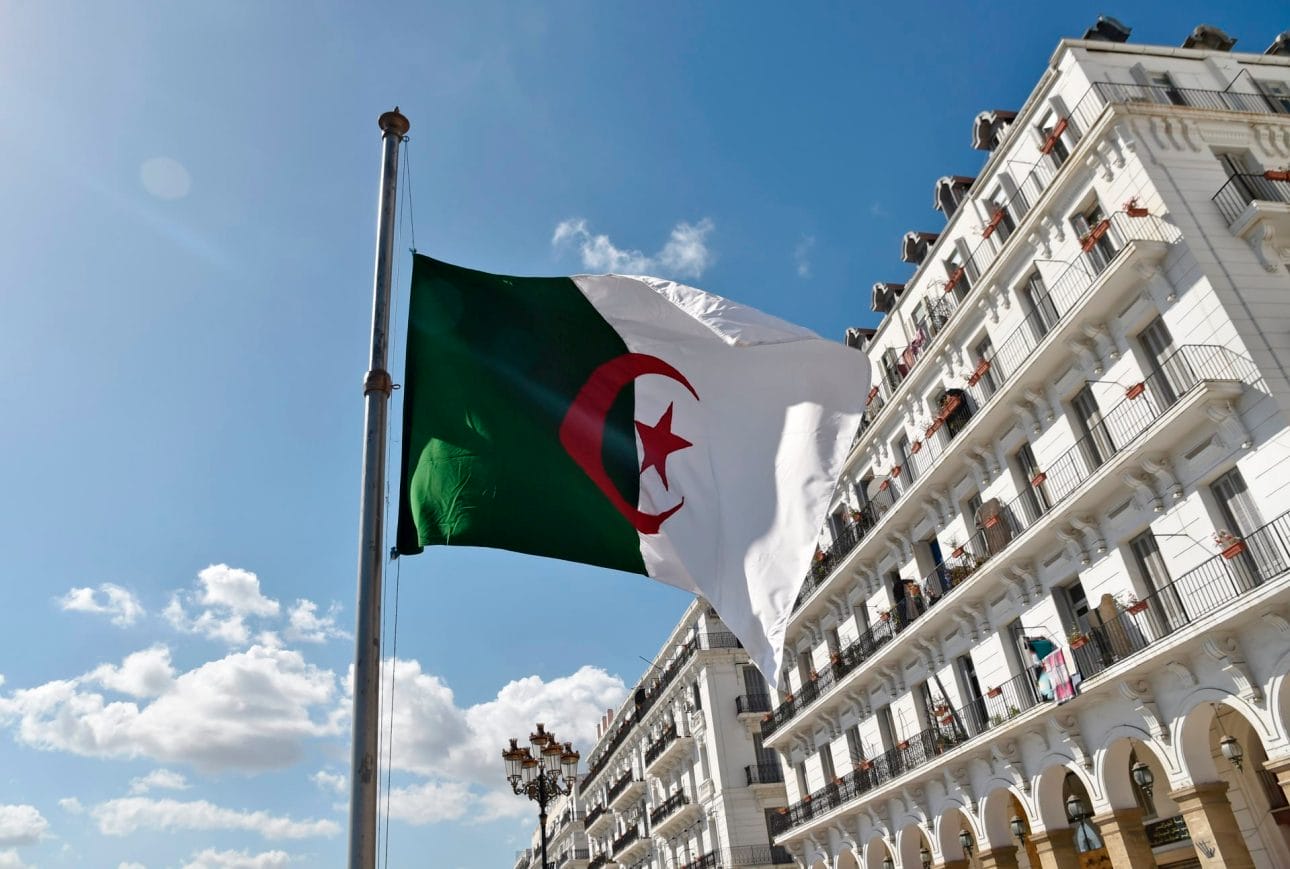 لماذا فيزا الجزائر صعبة