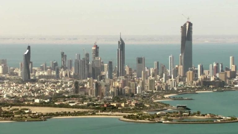 متى تفتح فيزا الكويت تأشيرة العمل للمصريين